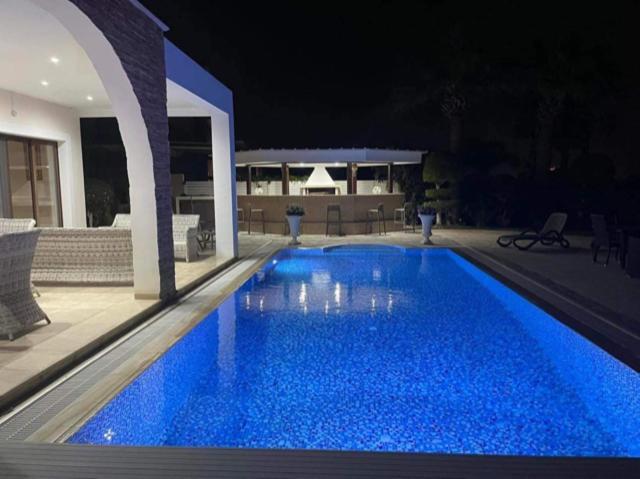 Ionion Beachfront Villa 아이아 나파 외부 사진